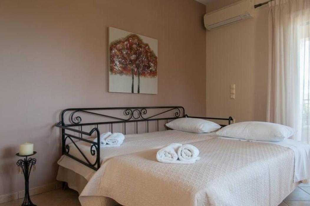 Maria'S Apartments Sami  Chambre photo